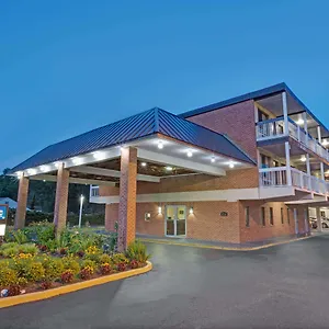Travelodge By Wyndham Colonial Area Hotel Williamsburg